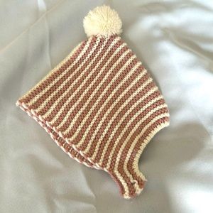 Mini Boden knit hat pink and white stripe